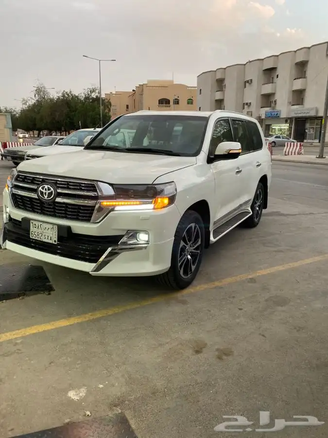 ترهيم لاندكروزر 2021جراندتورنق 2020شمعات مكحل 18