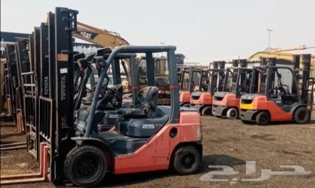 وصول دفعه جديدة من الرافعات الشوكيه 0