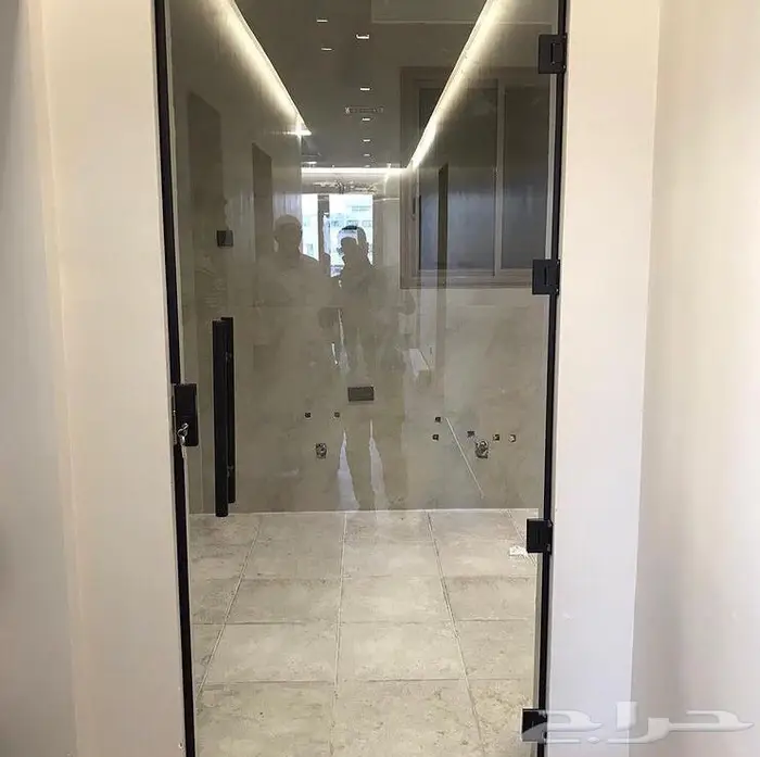 كبائن شورات زجاج 27