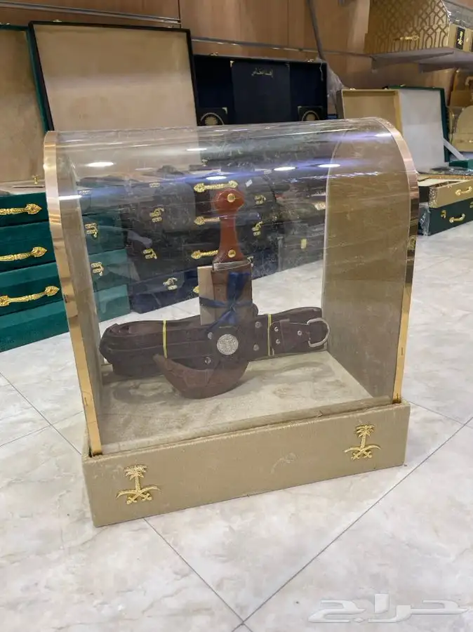 سيوف ملكي سيف دمشقي هذية بشوت وبشت حساوي درع 9