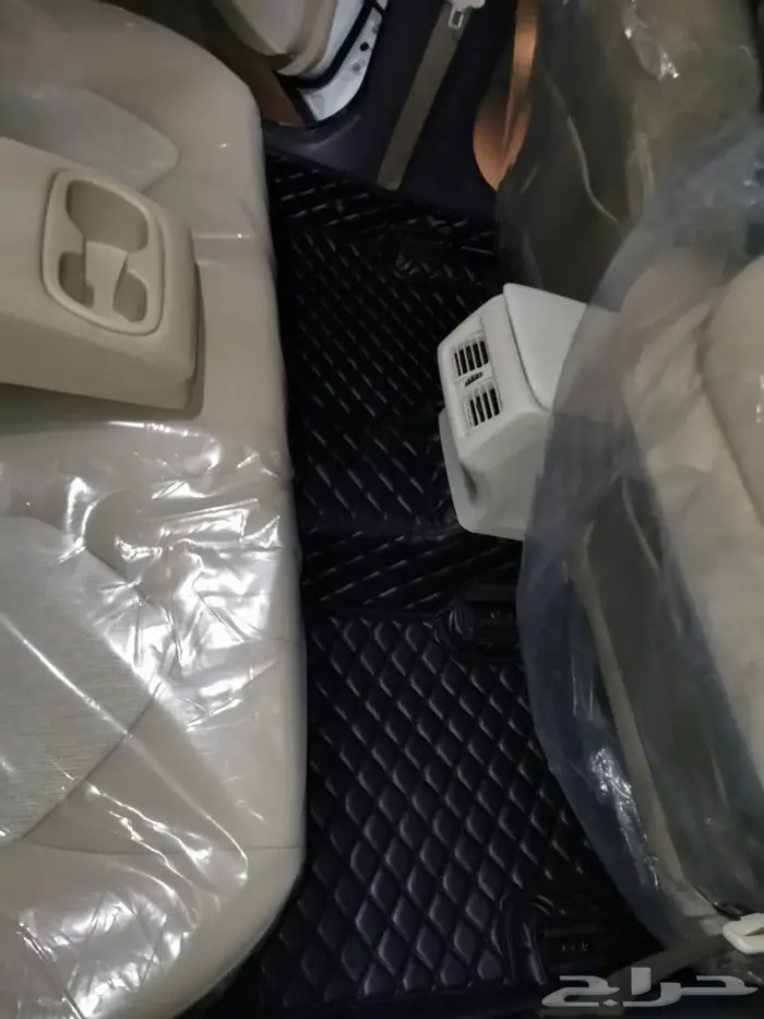 ارضيات جلد فاخره للسيارات  2