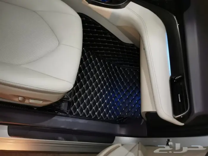 ارضيات جلد فاخره للسيارات  4