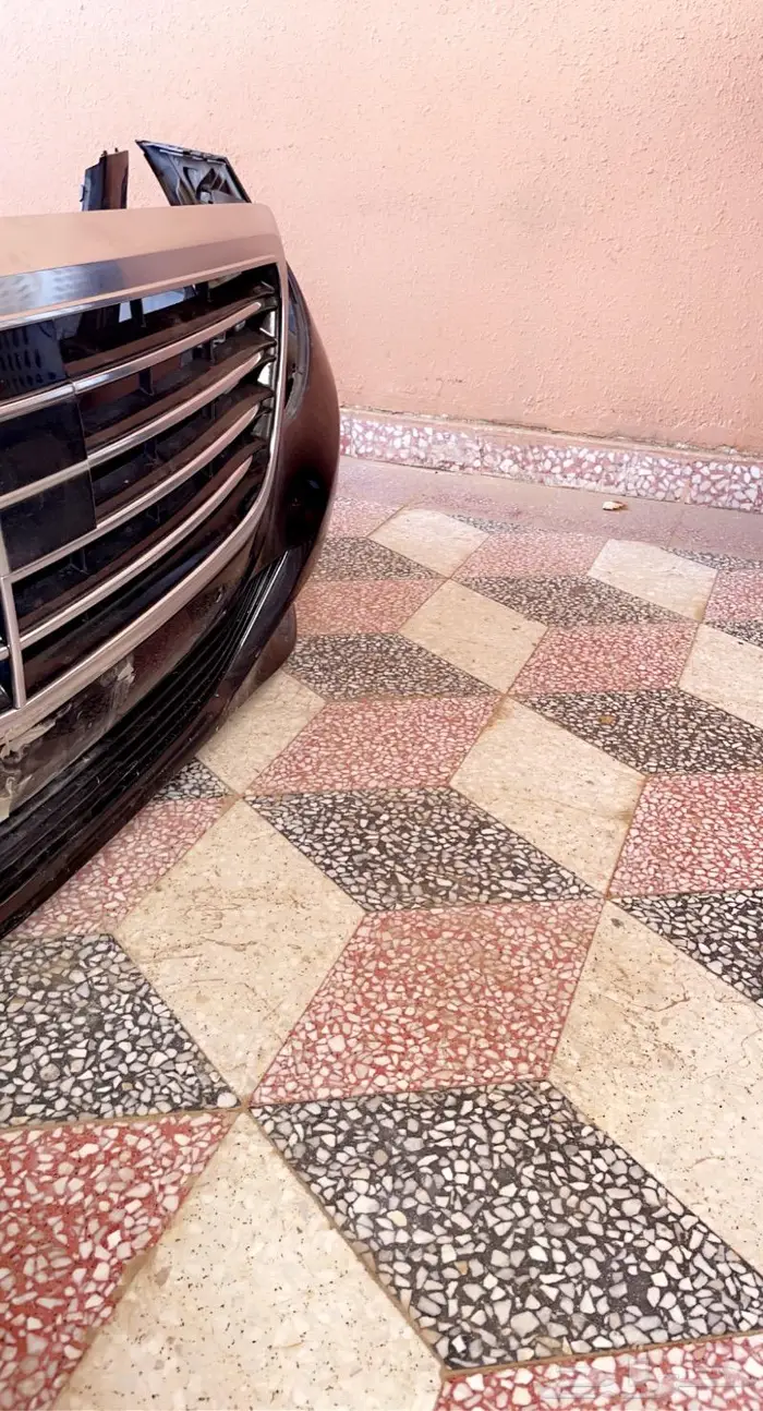 صدام مرسيدس يخت S500 1