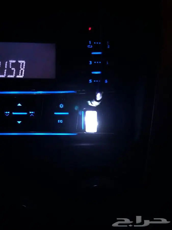 لمبة ليد للسيارة مدخل USB 10