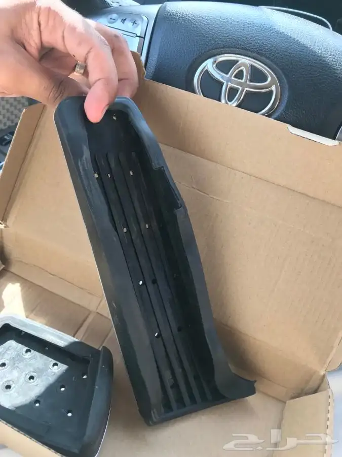 دعسات بنزين وفرامل تويوتا راف فور (Rav-4( 2019-2020 1