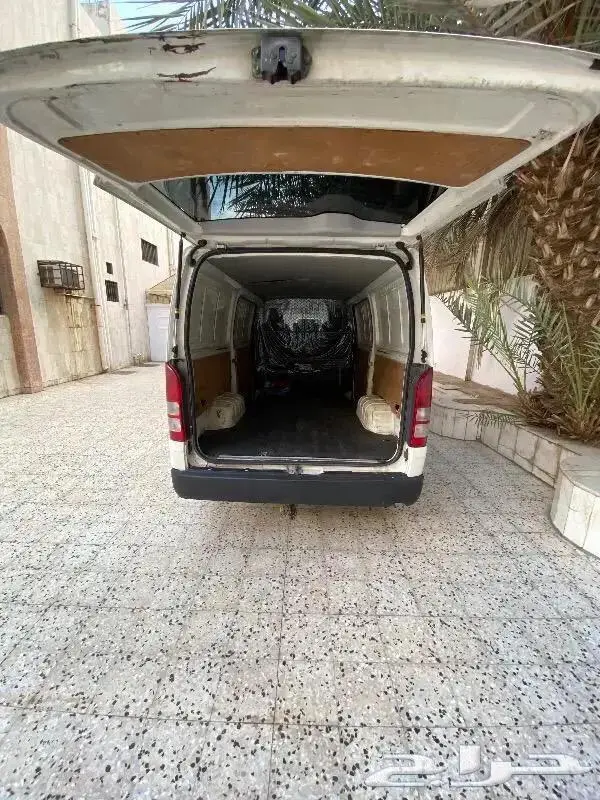 باص بضاعه للايجار فان توصيل 2
