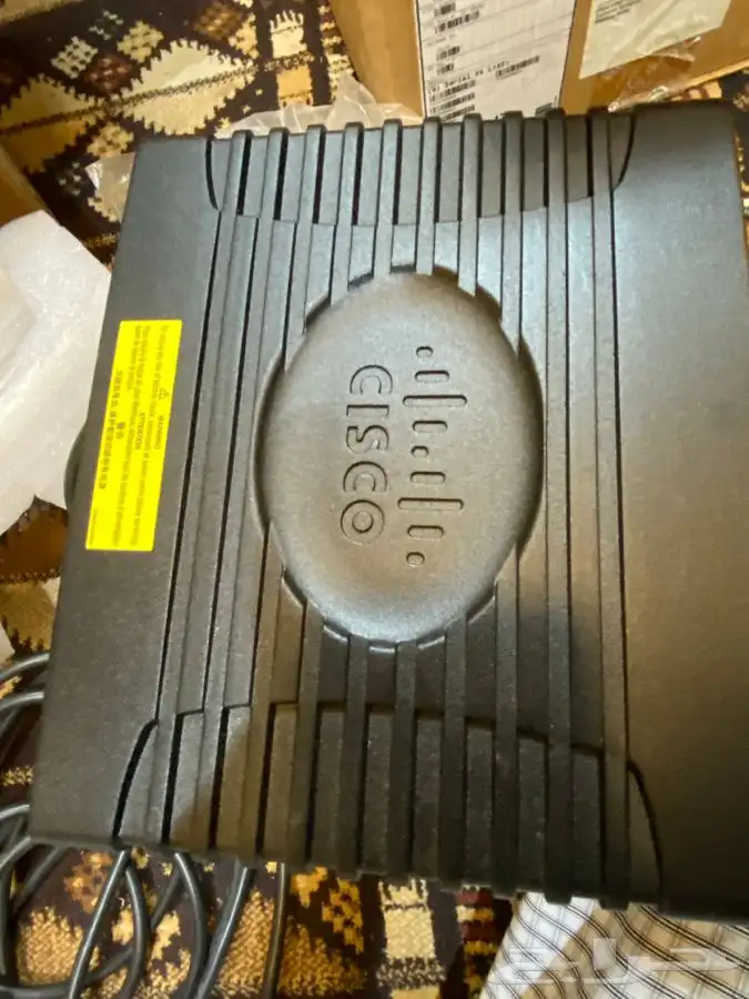 سويتش سيسكو سيرفرات وحفظ بيانات راوتر Cisco مقسمات 10