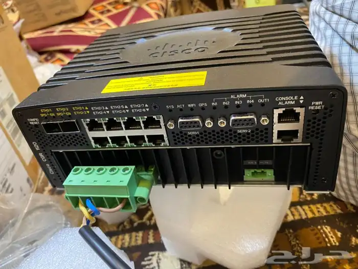 سويتش سيسكو Cisco سويتش TP-LINK كاميرات سويتشات 17