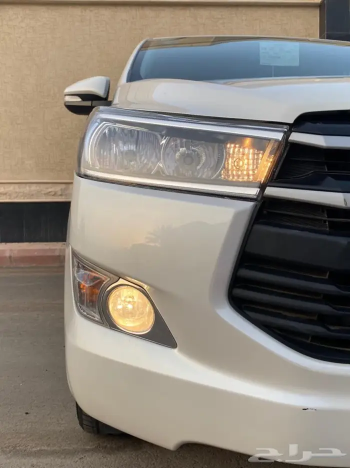 إينوفا نص فل  (تم البيع ) 15