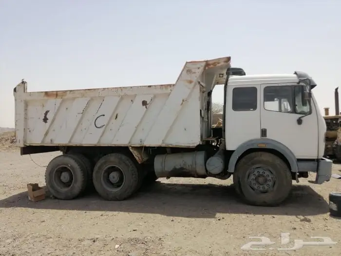 خبير فحص شاحنات 1