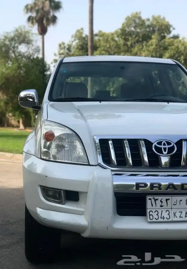 برادو 2006 مخزن وممشى قليل ونظيف جدا(( تم البيع )) 2