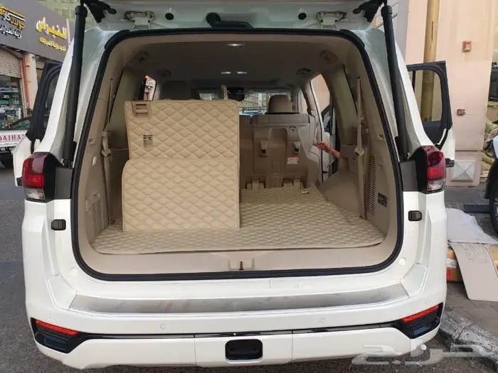 دعاسات جلد فاخرة للحماية مرسيدس E 30