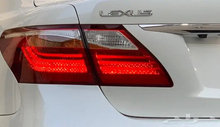 لكزس مخزن 2010 عداد 88 22