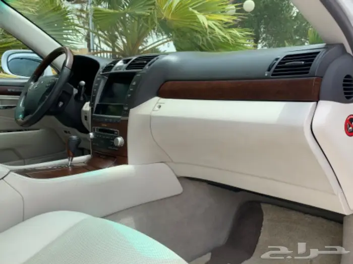 لكزس مخزن 2010 عداد 88 3