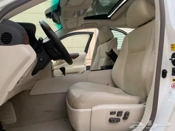 لكزس مخزن 2010 عداد 88 7