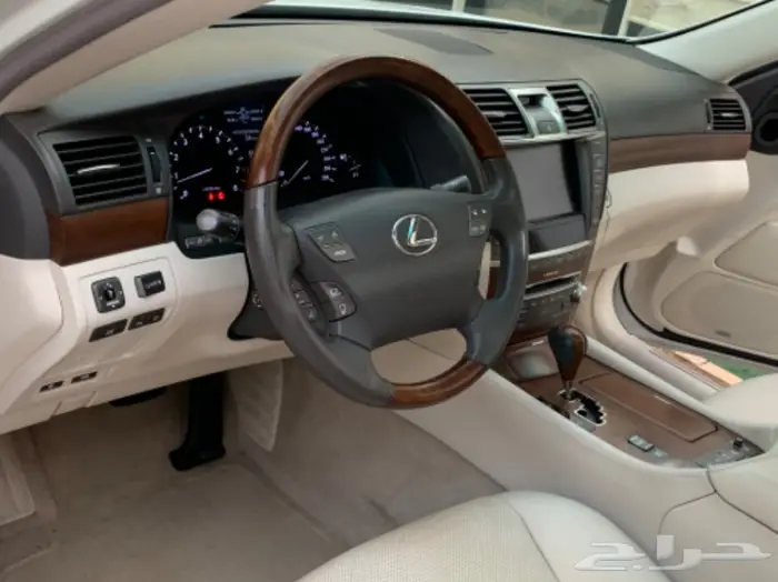 لكزس مخزن 2010 عداد 88 11