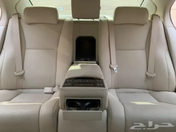 لكزس مخزن 2010 عداد 88 18