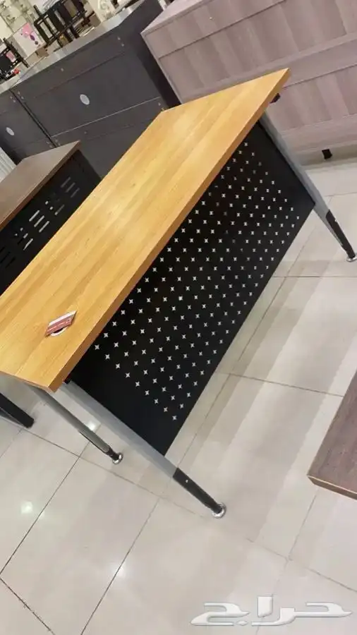 مكاتب و كراسي (يمكنك تقسيط منتجاتك ) 1