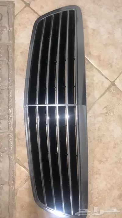 قطع غيار مرسيدس فياقرا s350 -s500 2003 12