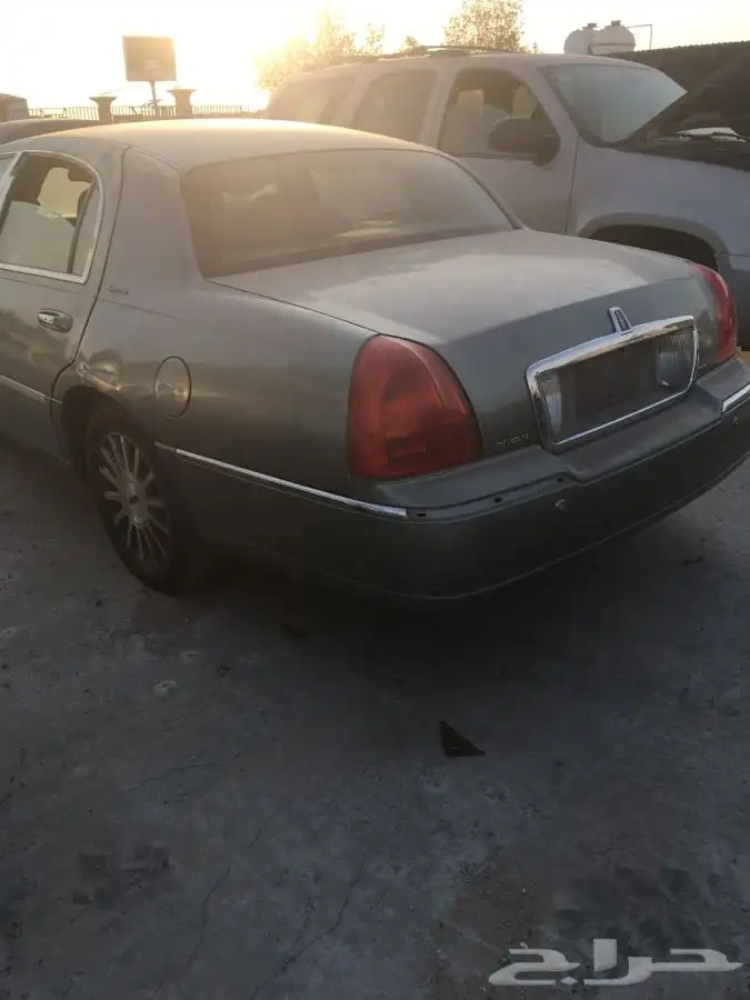 قطع غيار فورد لينكولن 2004 2