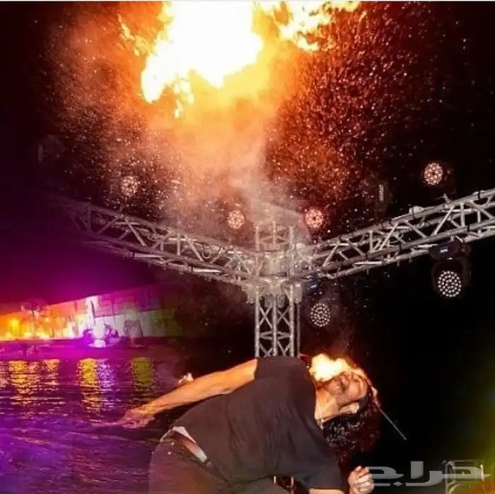 تجهيز الحفلات إضاءه الحفلات  تنسيق الحفلات  مسرح  تراس  شاشه 11