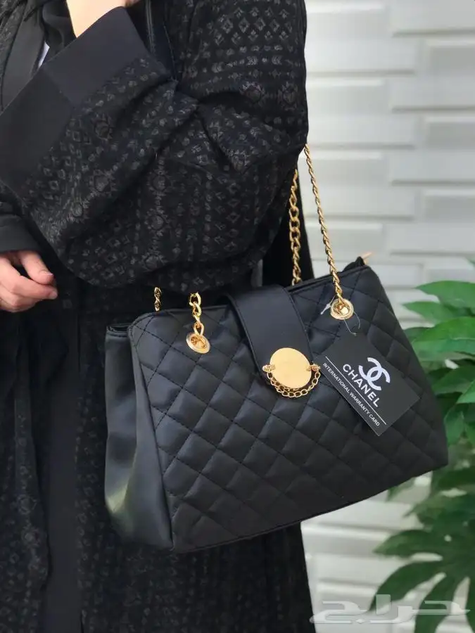 شنط ماركه درجه اولى 25