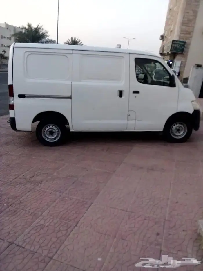 باص بضاعة للايجار فان توصيل 3