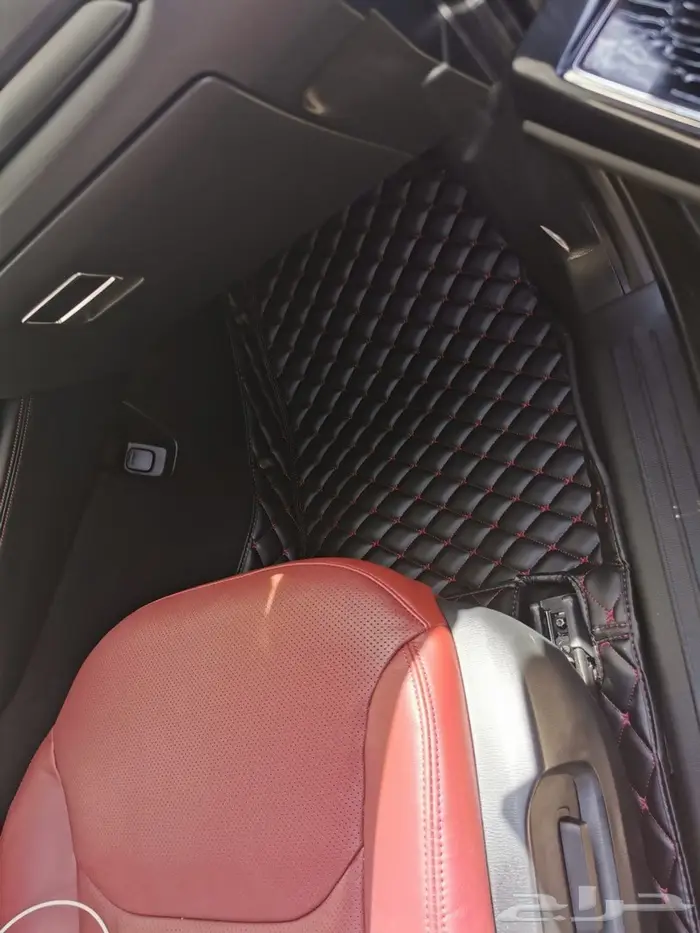 ارضيات جلد فاخره للسيارات  1