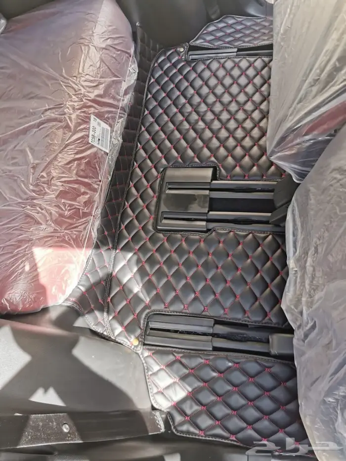 ارضيات جلد فاخره للسيارات  3