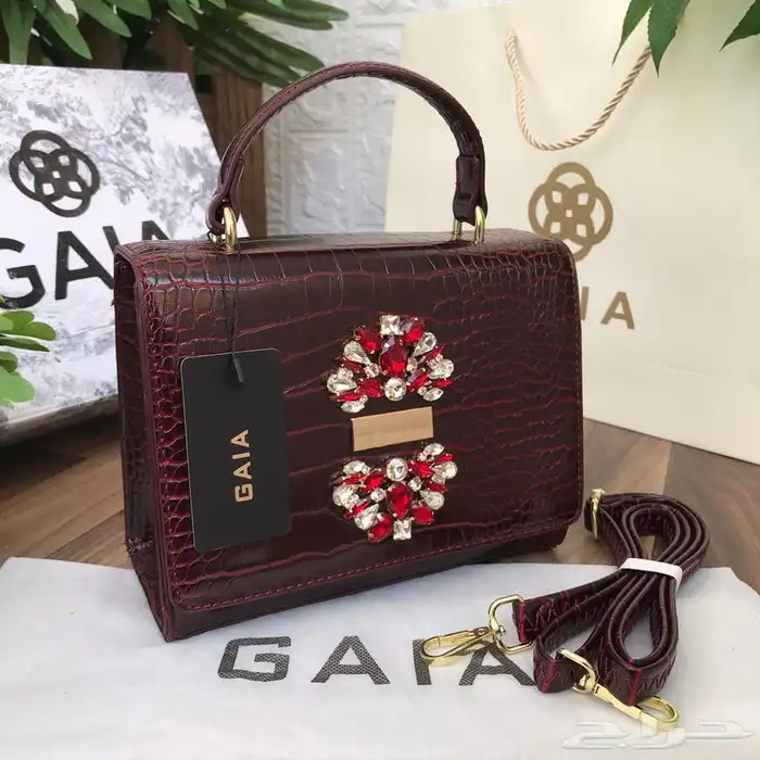 شنط ماركه درجه اولى 95