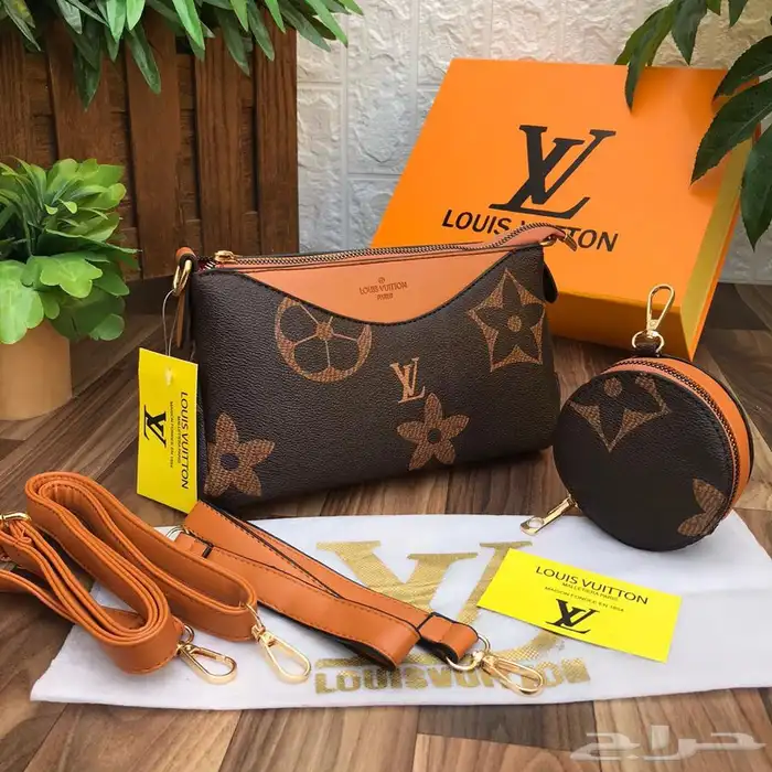 شنط ماركه درجه اولى 73