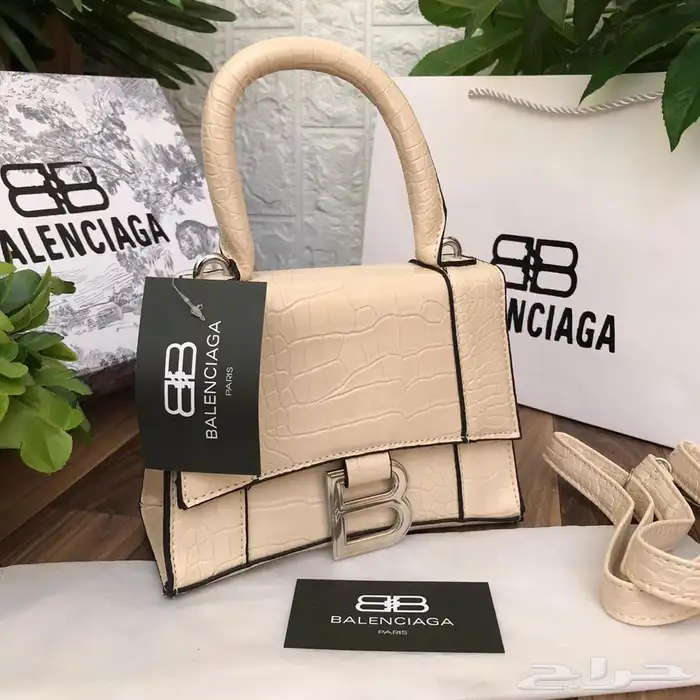 شنط ماركه درجه اولى 79