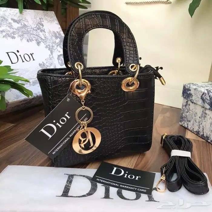 شنط ماركه درجه اولى 35