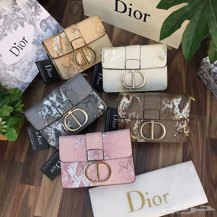 شنط ماركه درجه اولى 38