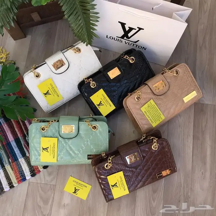 شنط ماركه درجه اولى 46