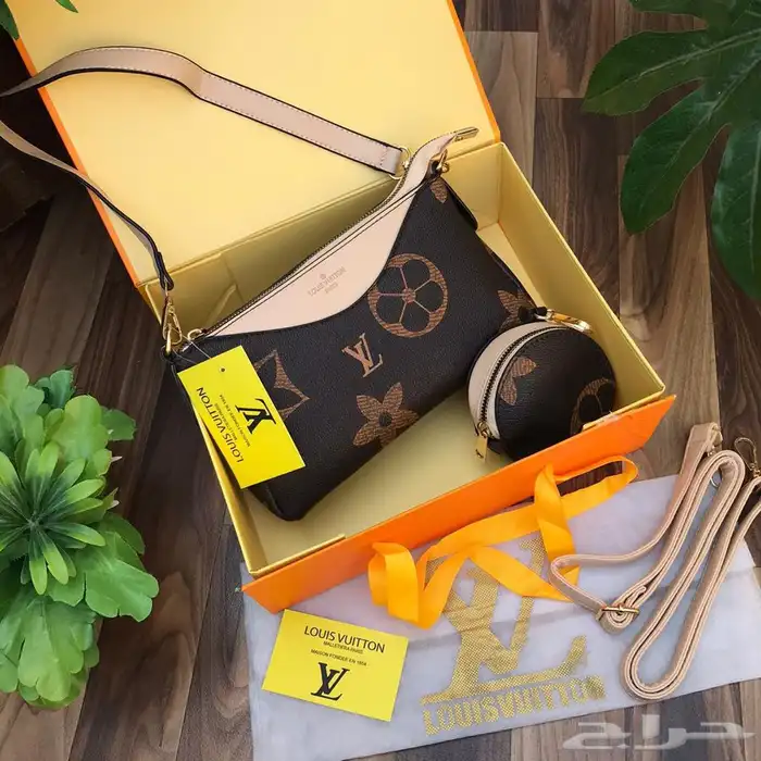 شنط ماركه درجه اولى 75