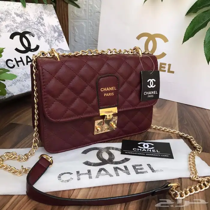 شنط ماركه درجه اولى 93