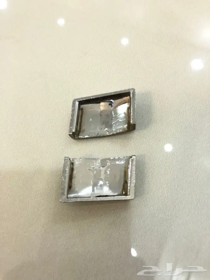 غطاء نيكل لمبة كتف يمين جراند ماركيز 1980-1991 4