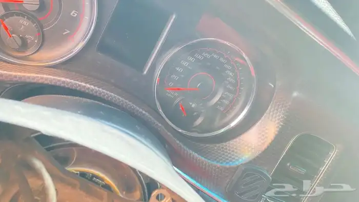 تشارجر SRT 2014 البيع تشليح قطع 3
