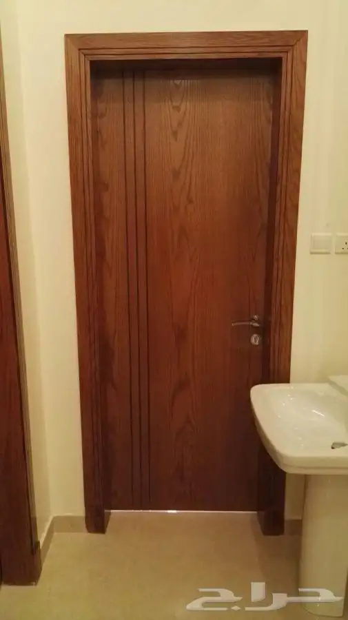 مؤسسه لتصنيع الابواب الخشب والالومنيوم0 9