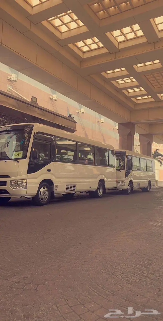 باص للايجار وسيارة بالسائق 9