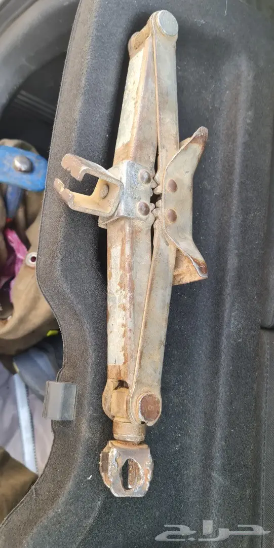  الباحه العقيق عفريته سيارة  0