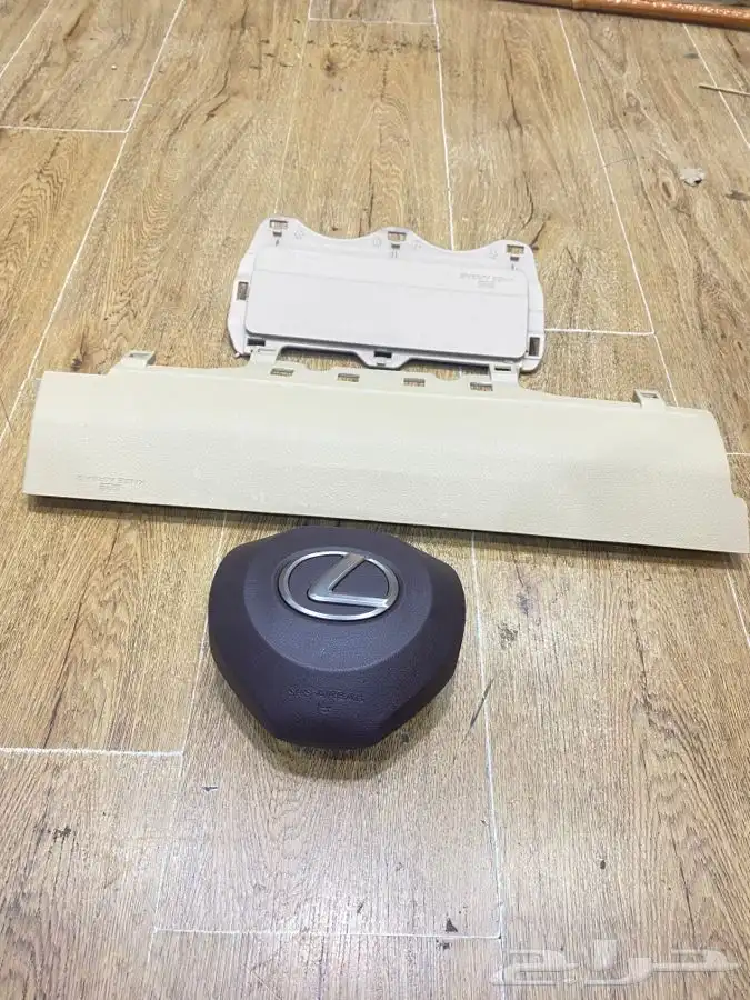 غطاء ارباق طاره و تحت الارجل السايق والراكب لكزز ولاندكروزر 0