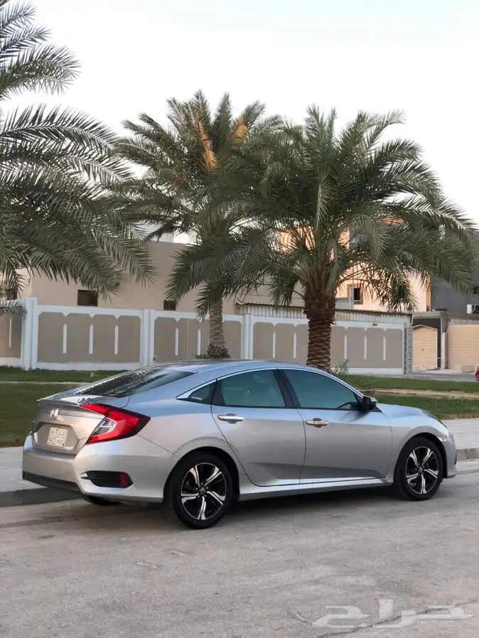 هوندا سيفيك 2018 ممشى 48 الف (( تم البيع )) 7