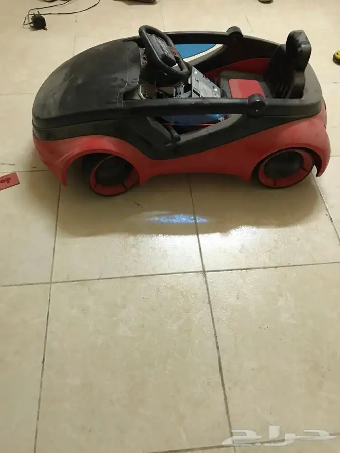 سيارة اطفال للبيع 1