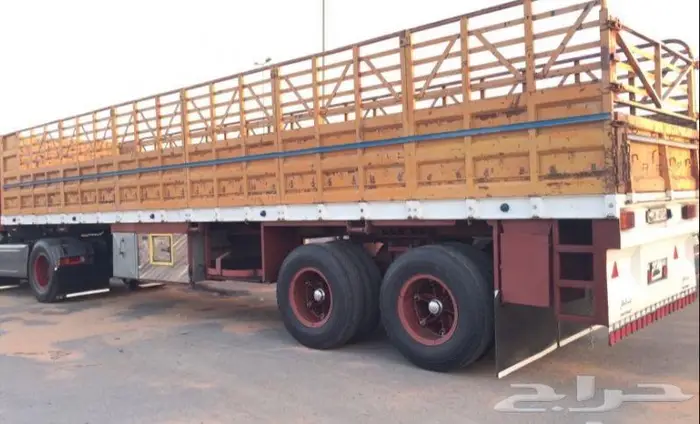 تريله نقل بضائع 0