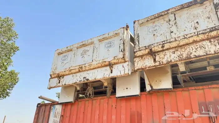 قلاب صندوق نظيف جد ا أثنين صناعة معادن 7