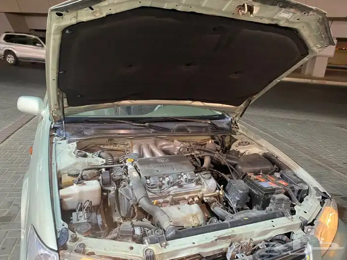 بطانه كبوت عازل كبوت جميع سيارات تويوتا مازدا 7