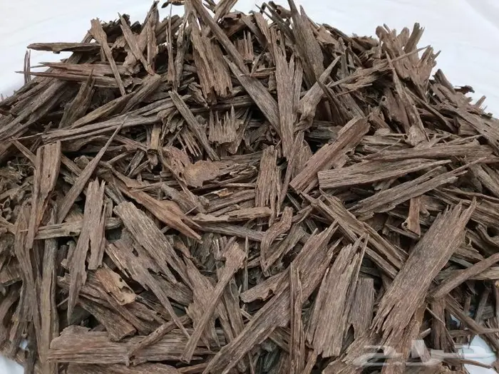 عود هندي زورا قديم غابات آسام .. عرض. 0