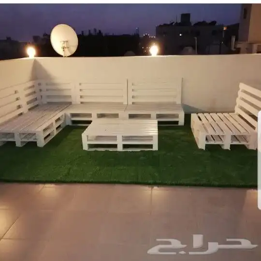 رقم (3 ) كراسي من خشب الطبليات كلاسيك جديد 3